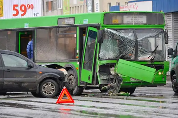 indemnizacion por accidente de autobus